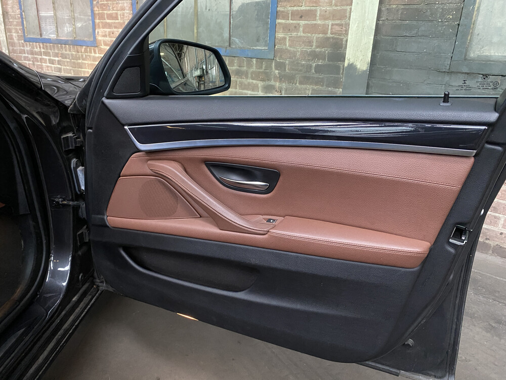 BMW 520d Touring 5-serie 184pk 2014, GJ-972-T