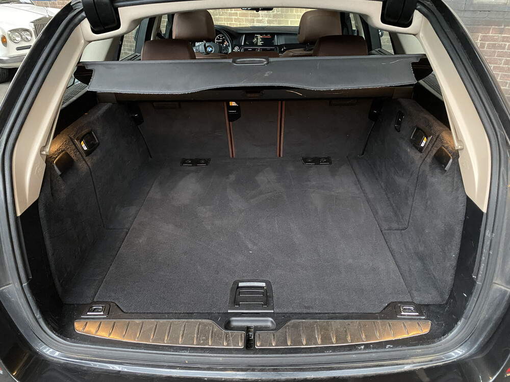 BMW 520d Touring 5-serie 184pk 2014, GJ-972-T