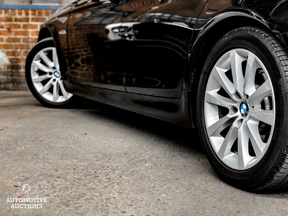 BMW 520d Touring 5-serie 184pk 2014, GJ-972-T