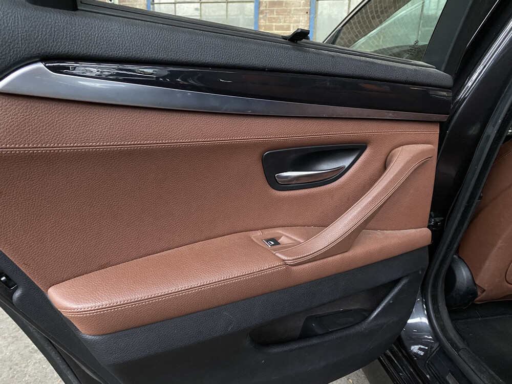 BMW 520d Touring 5-serie 184pk 2014, GJ-972-T