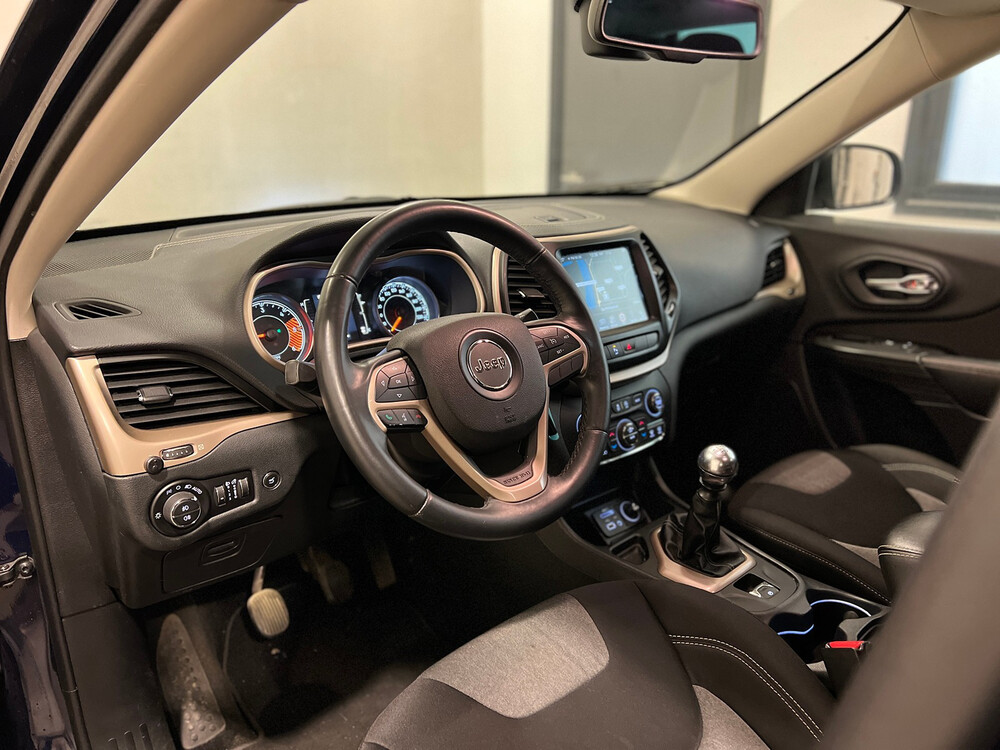 Jeep Cherokee 2.0 Longtitude 140pk 2014, 7-TRR-35