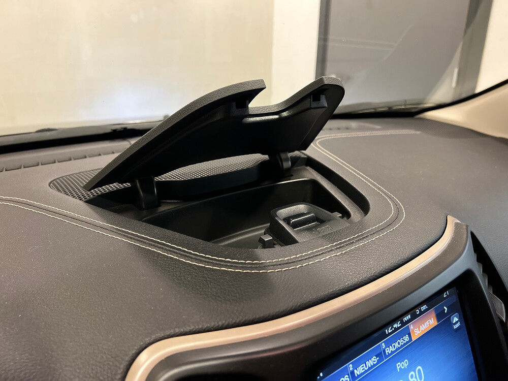 Jeep Cherokee 2.0 Longtitude 140pk 2014, 7-TRR-35