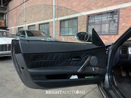 BMW Z4 Roadster 3.0i S 231pk 2004 (Hardtop + Softtop) Origineel-NL, 36-NV-HZ Youngtimer
