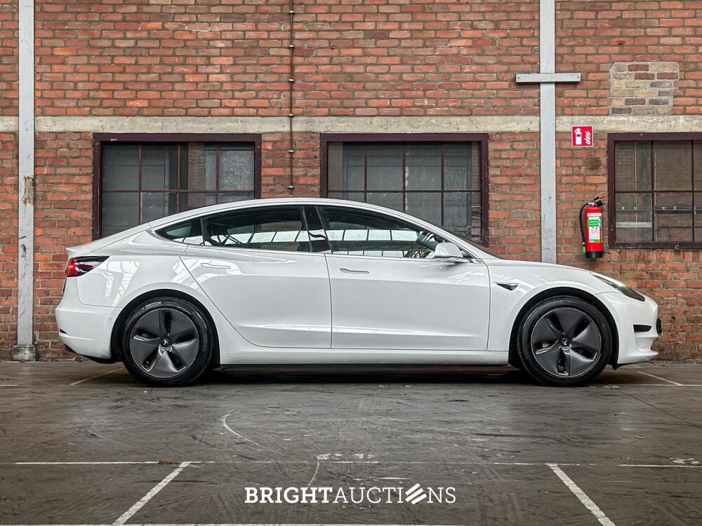Tesla Model 3 Standard RWD Plus 60 kWh 238pk 2020 (Origineel-NL + 1e eigenaar, K-953-BT