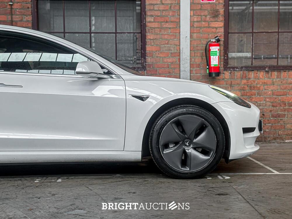 Tesla Model 3 Standard RWD Plus 60 kWh 238pk 2020 (Origineel-NL + 1e eigenaar, K-953-BT