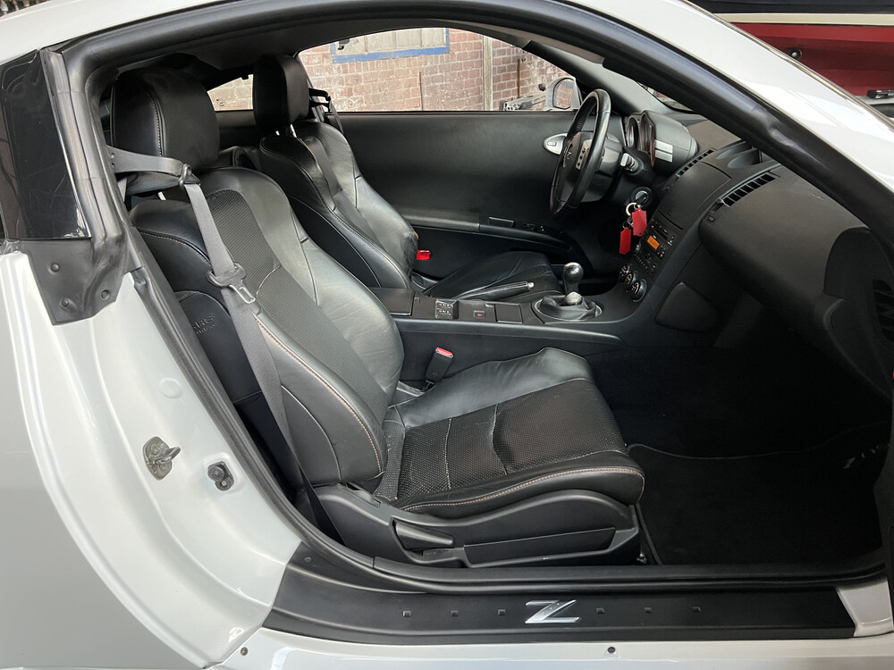 Nissan 350Z Nissan 3.5 V6 Track 2003 280pk BODYKIT, 17-TJ-DR