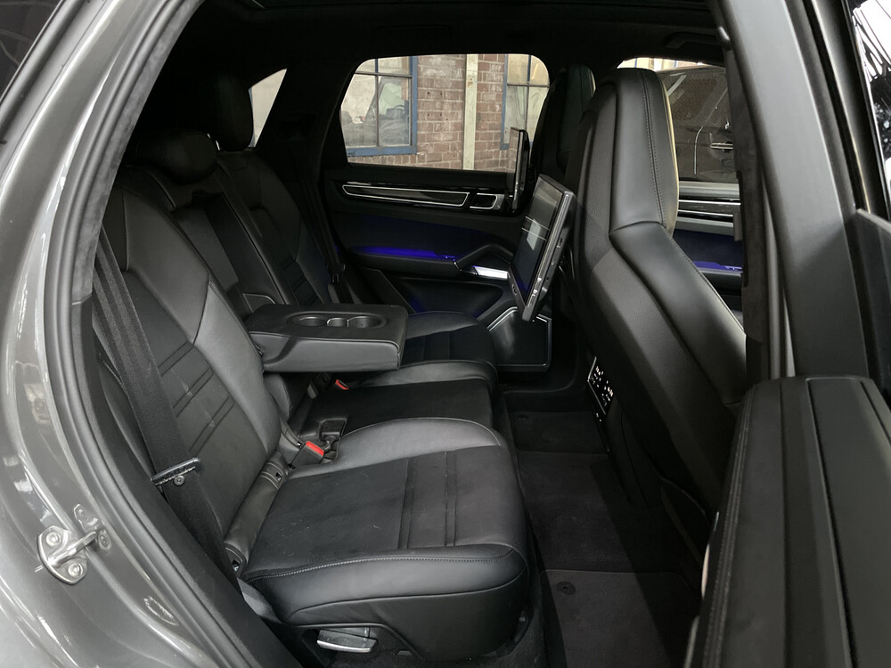 Porsche Cayenne 4.0 Turbo S E-Hybrid Sportchrono 680pk 2020, H-599-FH