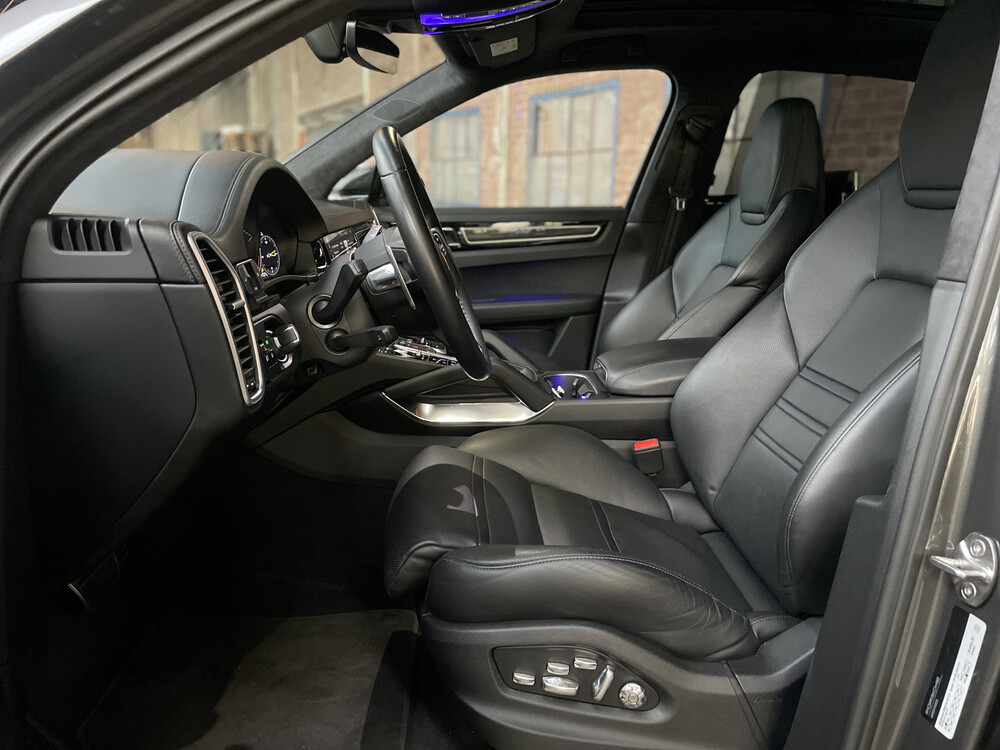 Porsche Cayenne 4.0 Turbo S E-Hybrid Sportchrono 680pk 2020, H-599-FH
