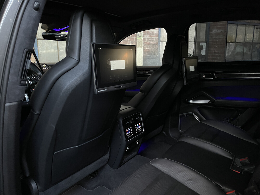 Porsche Cayenne 4.0 Turbo S E-Hybrid Sportchrono 680pk 2020, H-599-FH