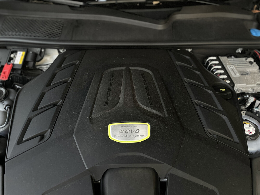 Porsche Cayenne 4.0 Turbo S E-Hybrid Sportchrono 680pk 2020, H-599-FH