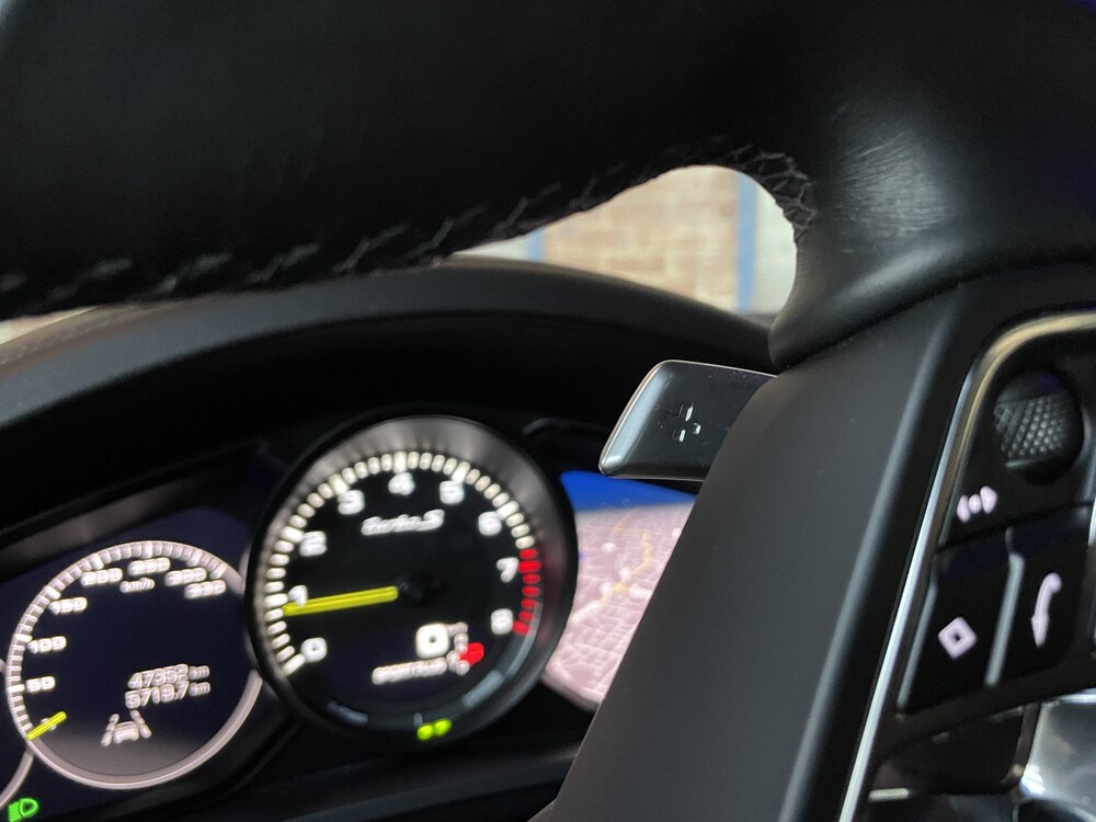 Porsche Cayenne 4.0 Turbo S E-Hybrid Sportchrono 680pk 2020, H-599-FH