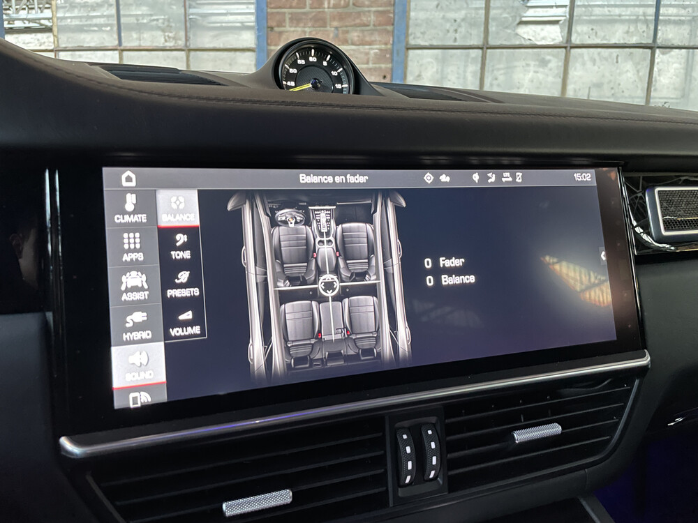 Porsche Cayenne 4.0 Turbo S E-Hybrid Sportchrono 680pk 2020, H-599-FH