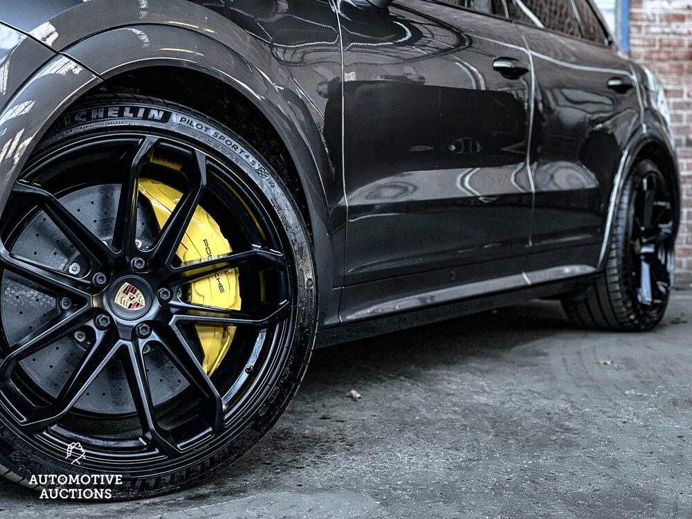 Porsche Cayenne 4.0 Turbo S E-Hybrid Sportchrono 680pk 2020, H-599-FH