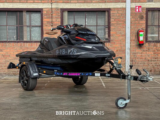 Sea-Doo RXP-X 300 Waterscooter 2019 Jetloader