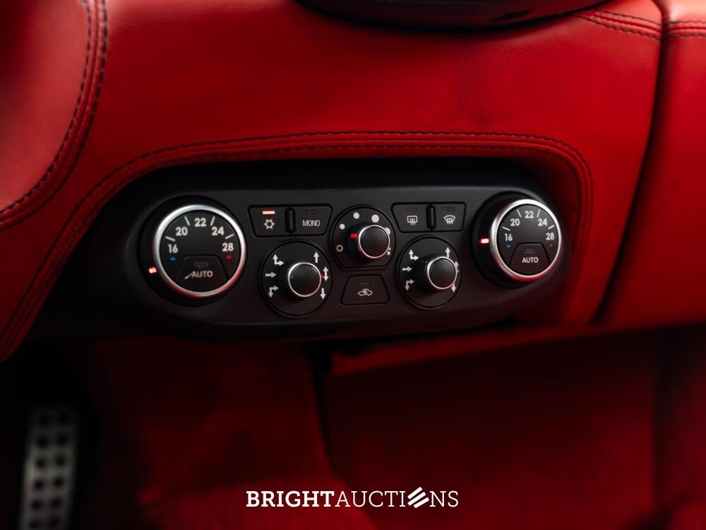 Ferrari 458 4.5 V8 Italia 578pk 2010, JHZ-39-P