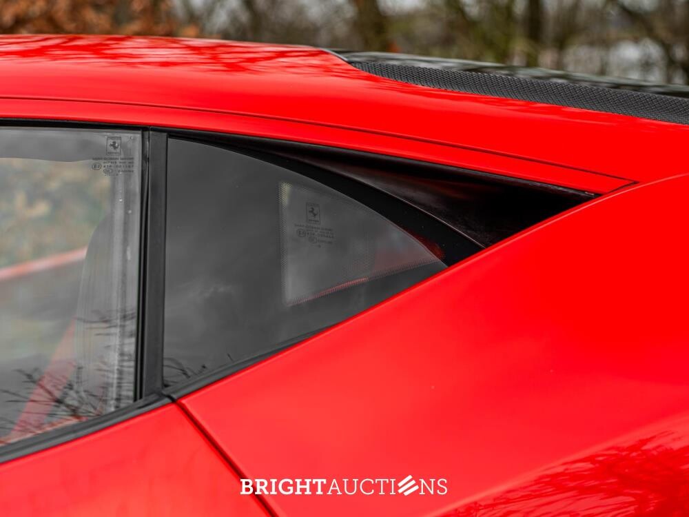 Ferrari 458 4.5 V8 Italia 578pk 2010, JHZ-39-P