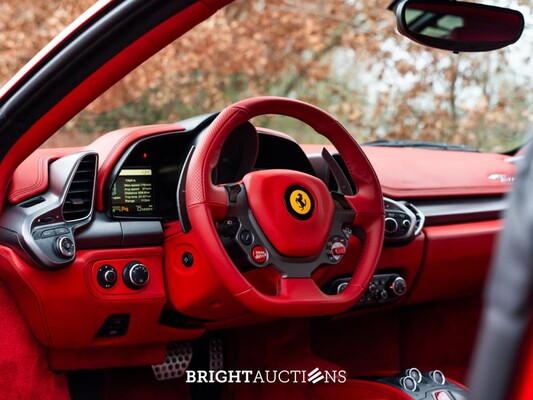 Ferrari 458 4.5 V8 Italia 578pk 2010, JHZ-39-P