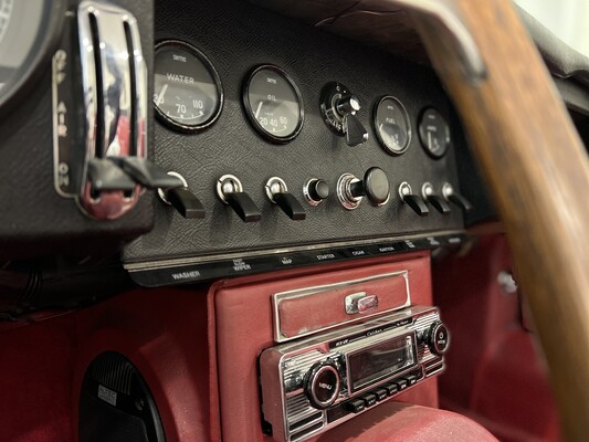 Jaguar E-Type Series 1 OTS 4.2 Zes-in-Lijn Cabriolet 1967, DZ-73-87