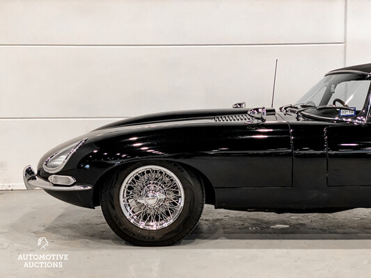 Jaguar E-Type Series 1 OTS 4.2 Zes-in-Lijn Cabriolet 1967, DZ-73-87