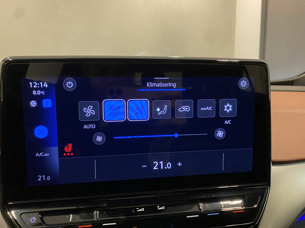 Volkswagen ID.4 First Pro Edition 77kWh 204PS 2021, N-819-NT -Werksgarantie-.