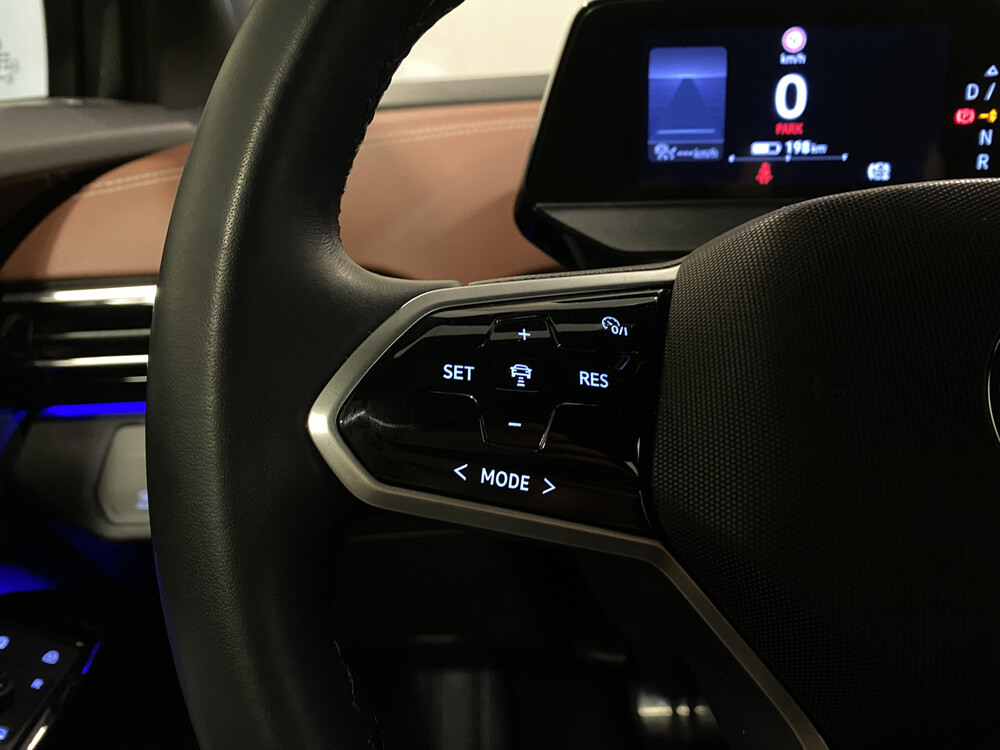 Volkswagen ID.4 First Pro Edition 77kWh 204PS 2021, N-819-NT -Werksgarantie-.