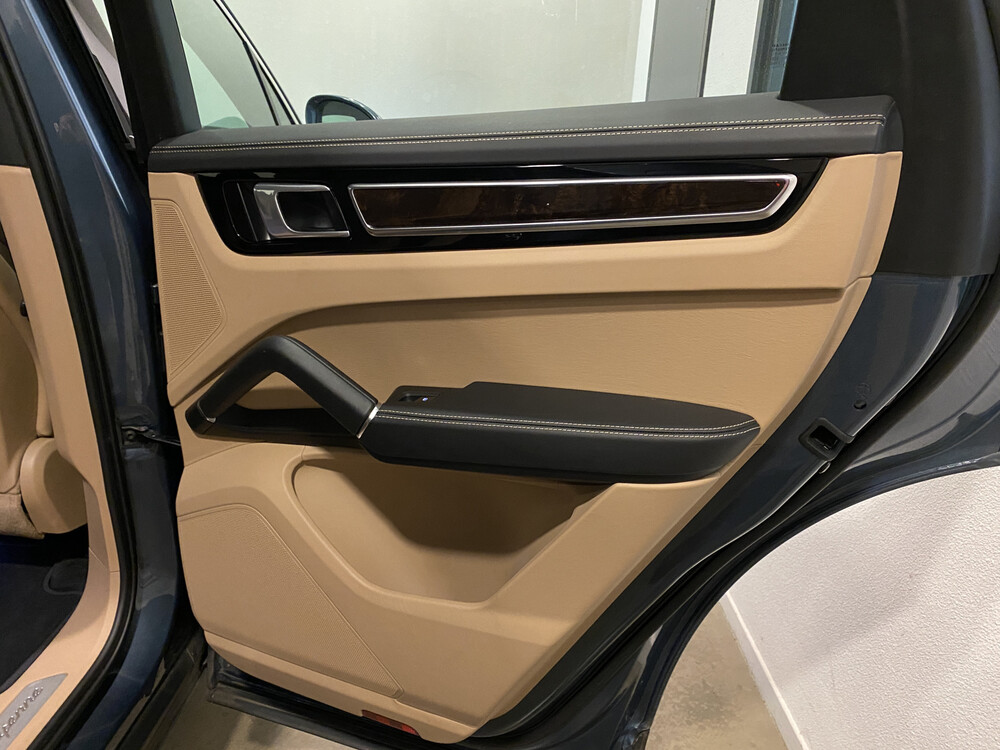 Porsche Cayenne 3.0 V6 340 PS 2018 -Neues Modell-, G-994-JT.