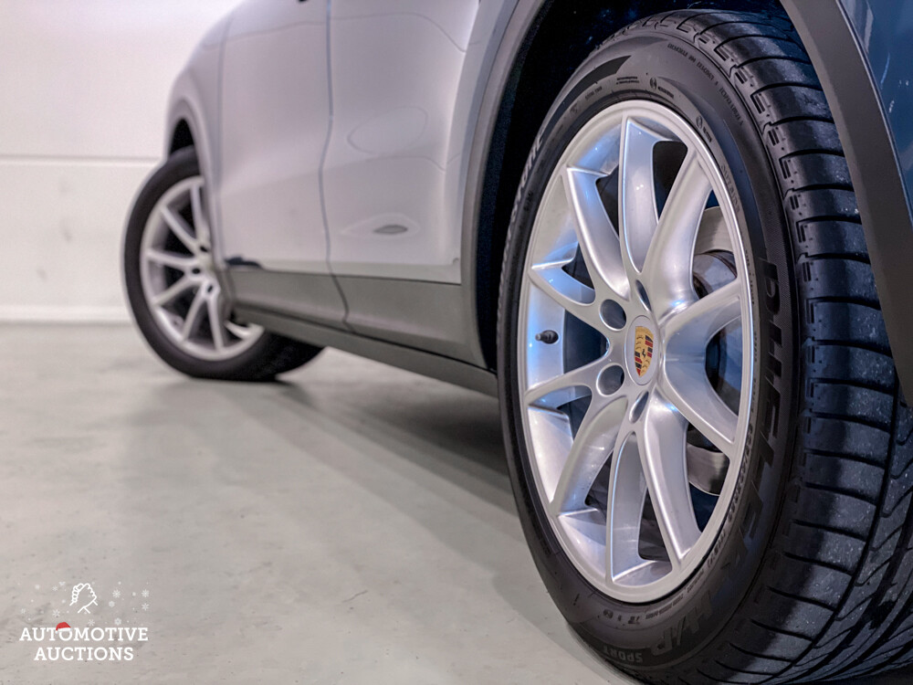 Porsche Cayenne 3.0 V6 340 PS 2018 -Neues Modell-, G-994-JT.