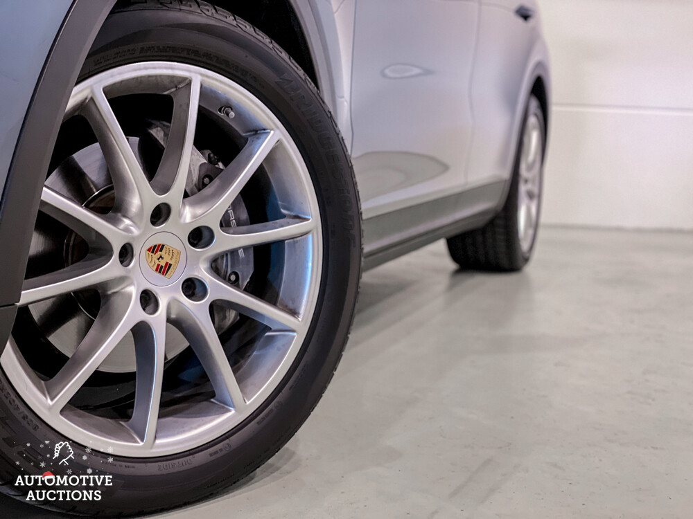 Porsche Cayenne 3.0 V6 340 PS 2018 -Neues Modell-, G-994-JT.