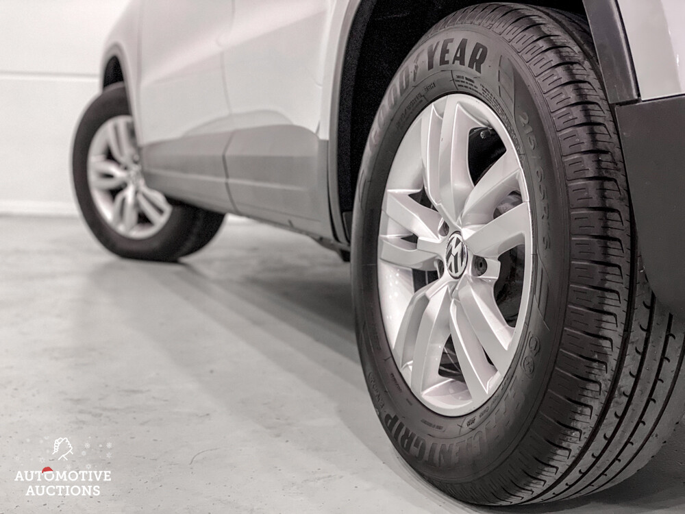 Volkswagen Tiguan TSI Komfort & Design 2012, 84-TKR-5.