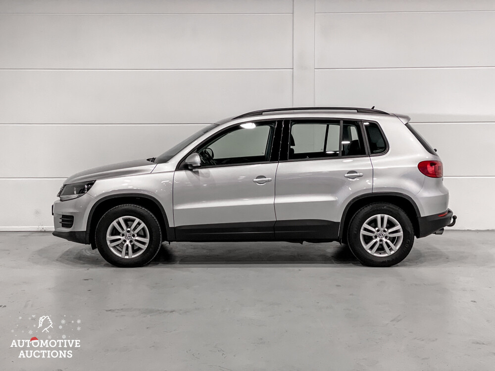 Volkswagen Tiguan TSI Komfort & Design 2012, 84-TKR-5.