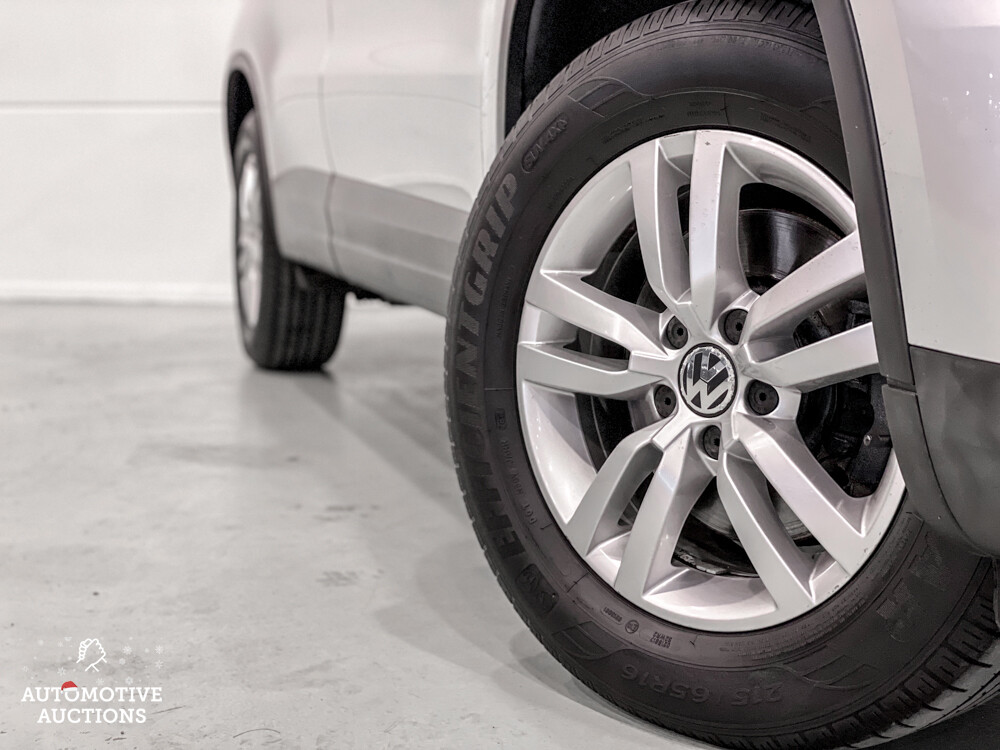 Volkswagen Tiguan TSI Komfort & Design 2012, 84-TKR-5.