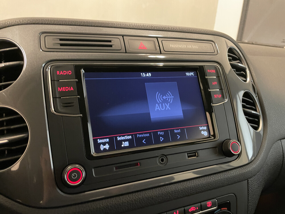 Volkswagen Tiguan TSI Komfort & Design 2012, 84-TKR-5.