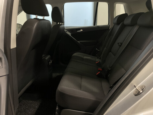 Volkswagen Tiguan TSI Comfort & Design 2012, 84-TKR-5