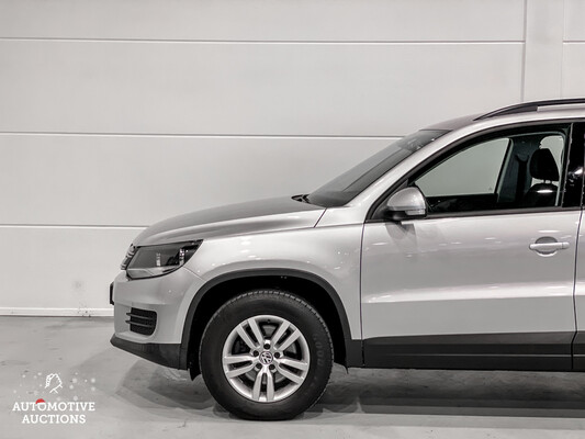 Volkswagen Tiguan TSI Comfort & Design 2012, 84-TKR-5