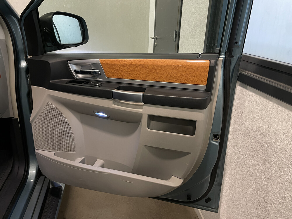 Chrysler Grand Voyager RT 2008 7-Personen.