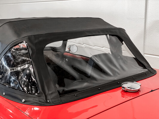 Triumph TR6 Soft Top 169pk 1975, 18-YB-18