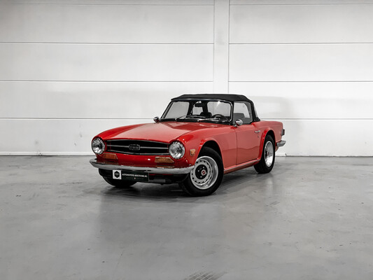 Triumph TR6 Soft Top 169pk 1975, 18-YB-18