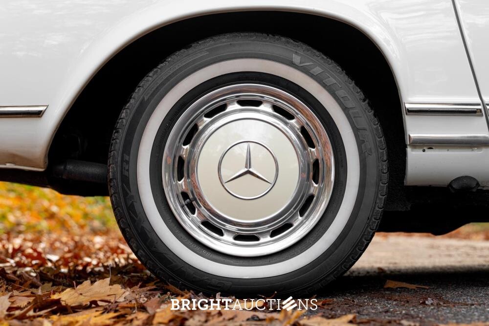 Mercedes-Benz 280 SL Pagoda – Manual Transmission – EU Specification – 2.8-Litre Inline-Six