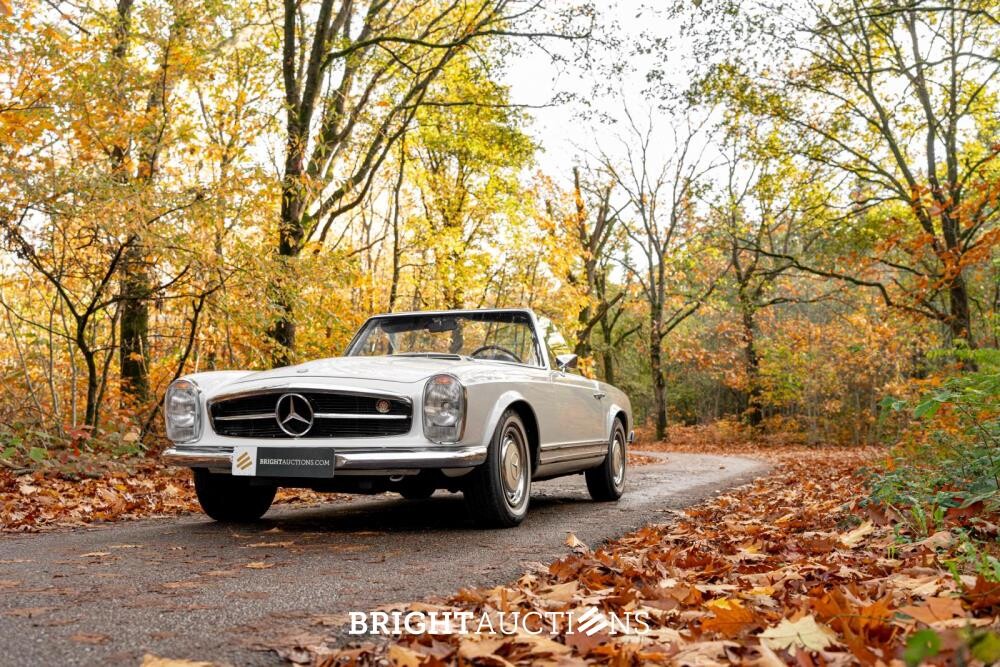 Mercedes-Benz 280 SL Pagode – Handgeschakeld – EU-uitvoering – 2.8 liter zes-in-lijn. 