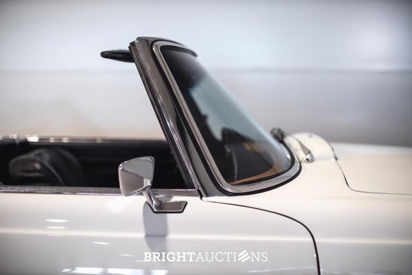 Mercedes-Benz 280 SL Pagoda – Manual Transmission – EU Specification – 2.8-Litre Inline-Six