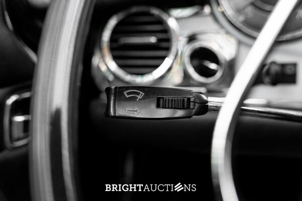 Mercedes-Benz 280 SL Pagode – Handgeschakeld – EU-uitvoering – 2.8 liter zes-in-lijn.