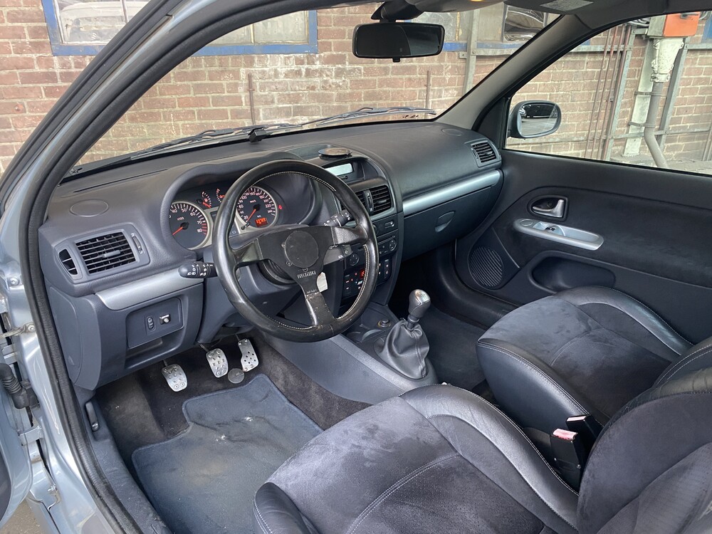 Renault Sport Clio RS 2.0 172pk 2005 -YOUNGTIMER- 