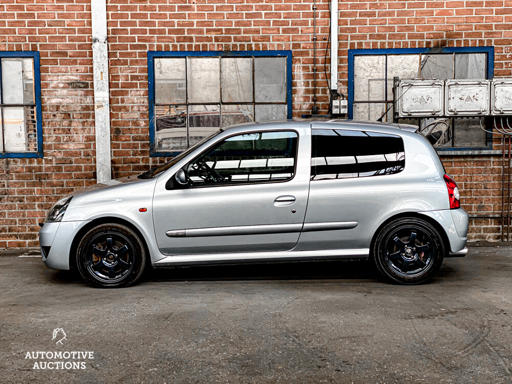 Renault Sport Clio RS 2.0 172pk 2005 -YOUNGTIMER- 