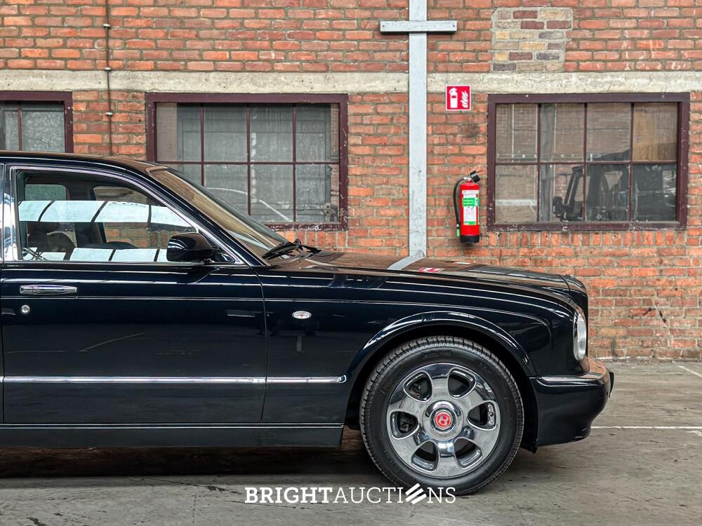 Bentley Arnage 6.8 V8 Red Label 405PK 2001 (Origineel-NL), 31-GN-KD