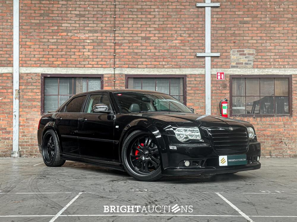 Chrysler 300C HEMI 5.7 V8 340PK 2005 