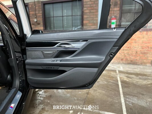 BMW 745Le Executive 3.0 6 cilinder 7-serie 286pk 2022 (Origineel-NL), N-048-ZS