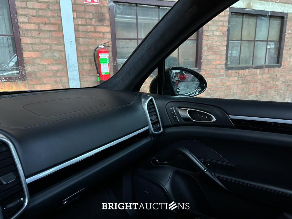 Porsche Cayenne 3.6 S 420pk 2014, K-204-BH