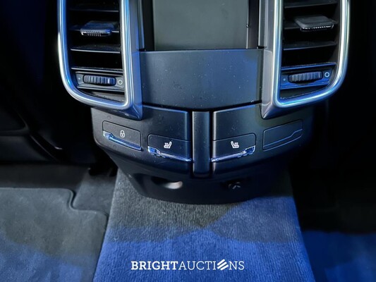 Porsche Cayenne 3.6 S 420pk 2014, K-204-BH