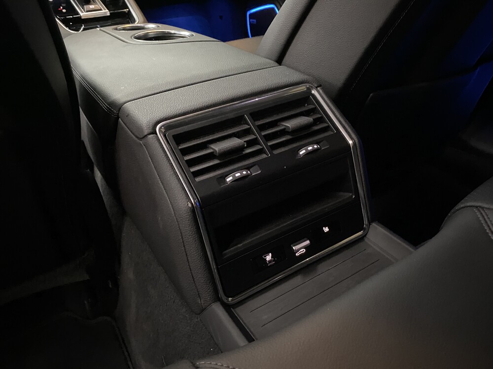 Porsche Panamera 4 E-Hybrid SportChrono 462PS 2022 -GARANTIE-.