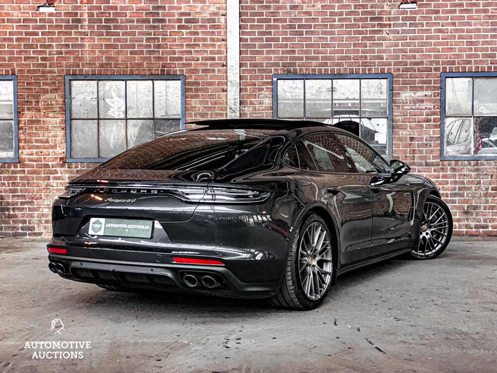 Porsche Panamera 4 E-Hybrid SportChrono 462PS 2022 -GARANTIE-.
